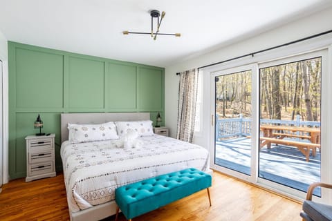 Cozy 3BD 2Minutes from Beach House in Stroud Township