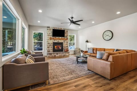 New Family Vacation Retreat House in McCall