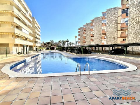 Property building, Swimming pool, Swimming pool