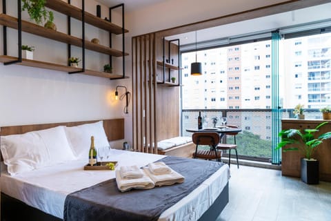 Bed, View (from property/room), Balcony/Terrace, Photo of the whole room, Bedroom