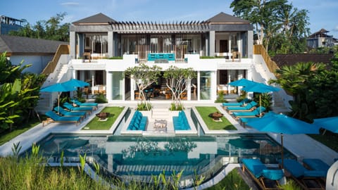 Property building, Garden view, Swimming pool