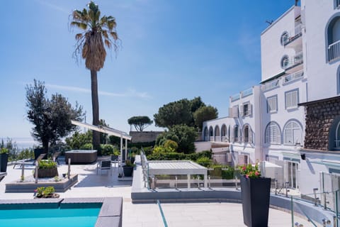 Patio, Balcony/Terrace, Swimming pool