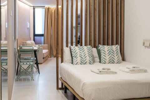 VLC HOST - Palleter Apartment in Valencia