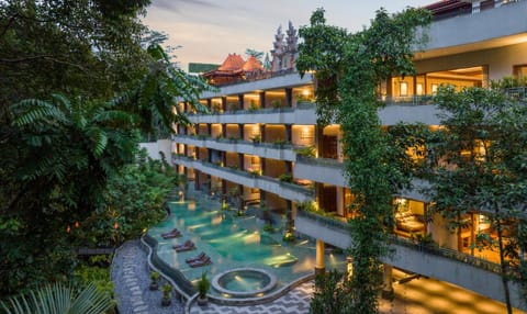 Property building, Swimming pool