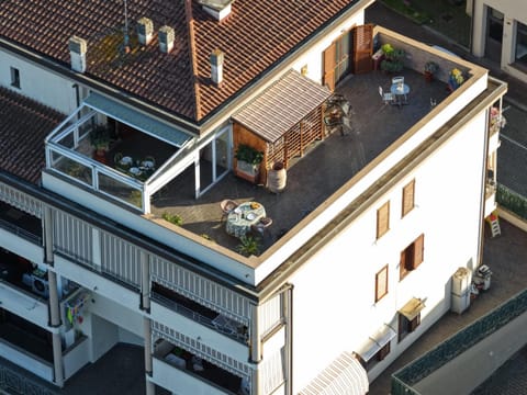 Property building, Balcony/Terrace