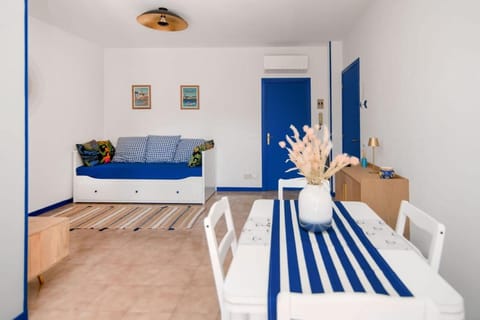 Cozy apartment with garden - Casetta del Pescatore, appartamento intero Apartment in Sirolo