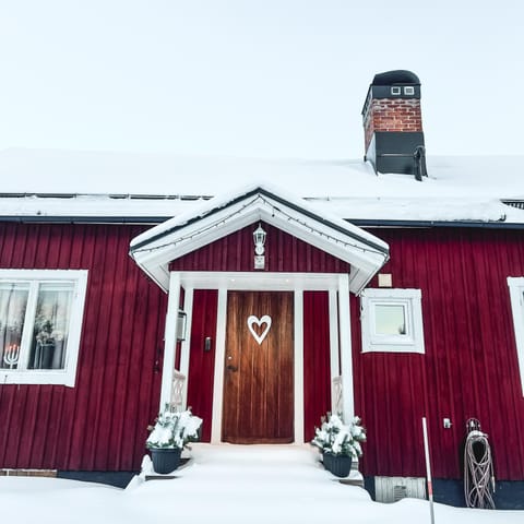 Property building, Winter