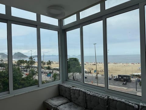 Real Apartments 309 - Beachfront apartment on Copacabana Beach with 3 bedrooms Apartment in Rio de Janeiro