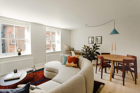 Living room, Seating area, Dining area