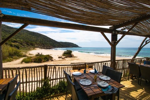 Le Chalet De La Plage Bed and Breakfast in Coti-Chiavari