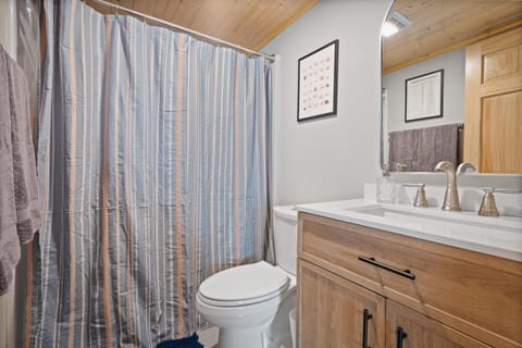 Anchor Bay House in Pequot Lakes