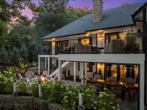 Birch Bay House in East Gull Lake