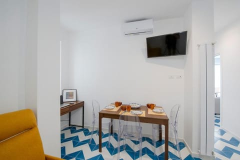 Cicerenella Yellow Apartment Apartment in Maiori