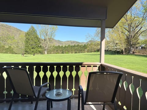 The Parkman Hotel Hotel in Townsend