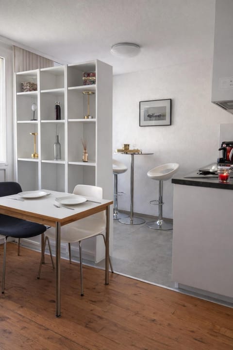 Central & Tranquil by Cathedral Apartment in Fribourg