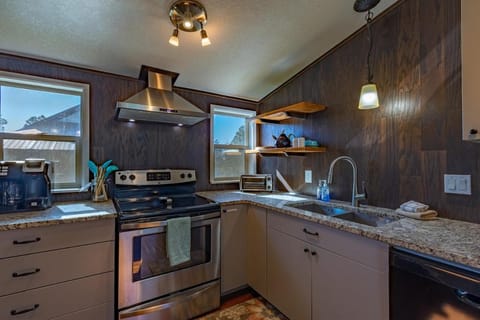 BEAUTIFUL Rustic Modern Remodel IDEAL Location!! House in Pagosa Springs