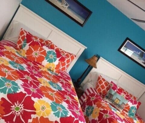 Short Walk to Beach 2 House in South Padre Island