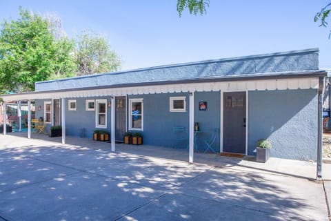 Property building, Parking
