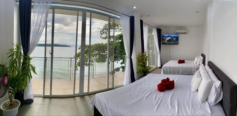 Bed, Balcony/Terrace, Sea view
