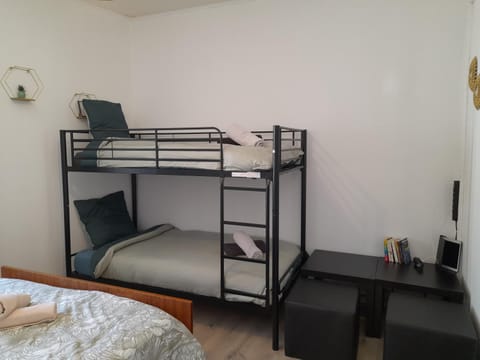 Bed, Photo of the whole room, Bedroom, bunk bed
