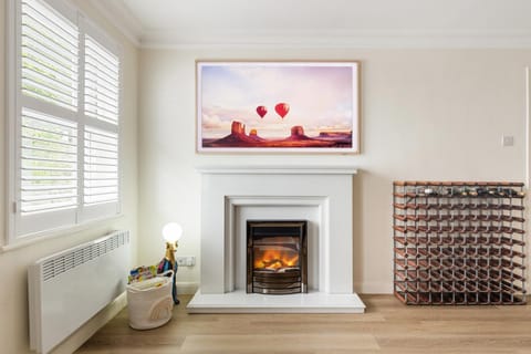 TV and multimedia, fireplace