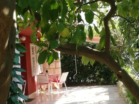 Patio, Off site, Balcony/Terrace, Decorative detail, Garden view