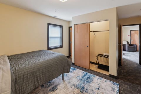 Spacious and Modern Stay to Relax & Recharge Apartment in Mansfield