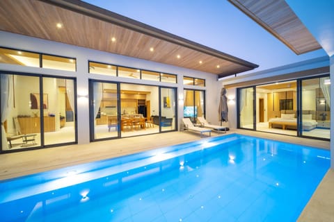 Property building, Pool view, Swimming pool