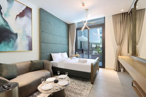 Bed, TV and multimedia, Photo of the whole room, Seating area