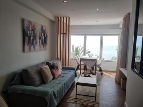 Living room, Sea view