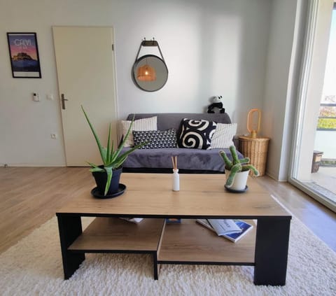 Le Salluste cosy T2 with balcony in Strasbourg Apartment in Eckbolsheim