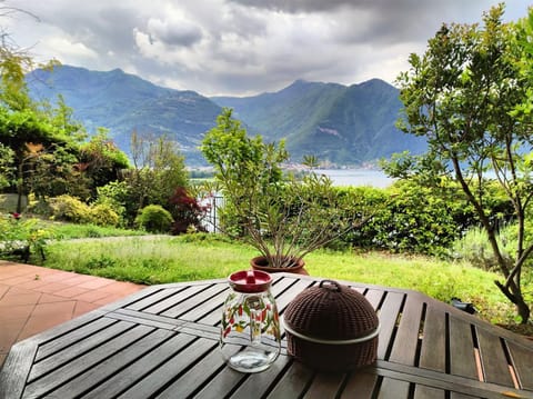 Day, Garden view, Lake view, Mountain view
