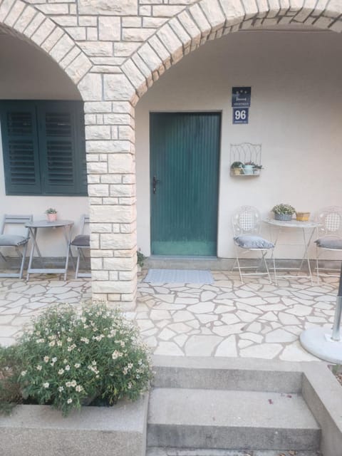 Niko Apartment in Šibenik-Knin County, Croatia