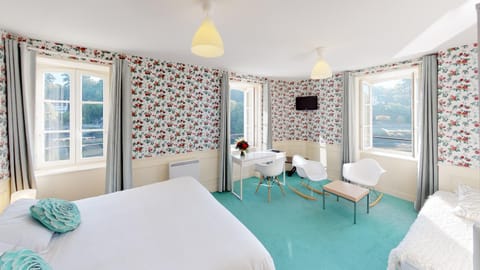 Hotel de charme Les Mimosas Hotel in Pont-Aven