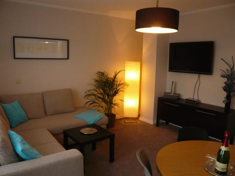 Living room, Photo of the whole room