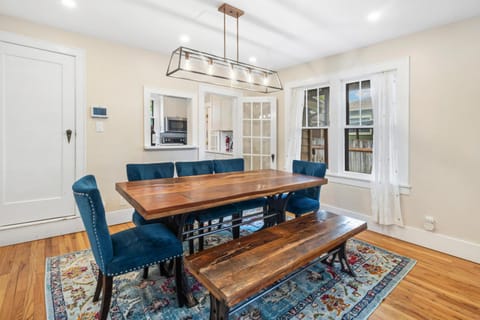 Spacious Downtown Oasis Apartment in Glenwood Springs