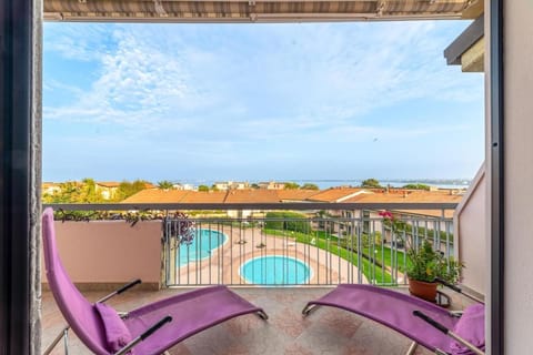 View (from property/room), Balcony/Terrace