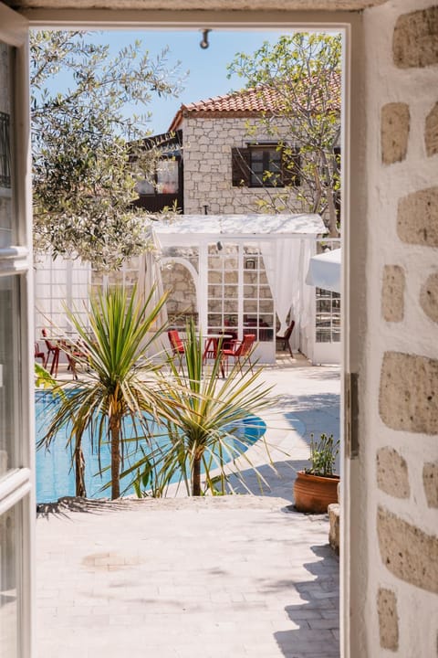 Inner courtyard view