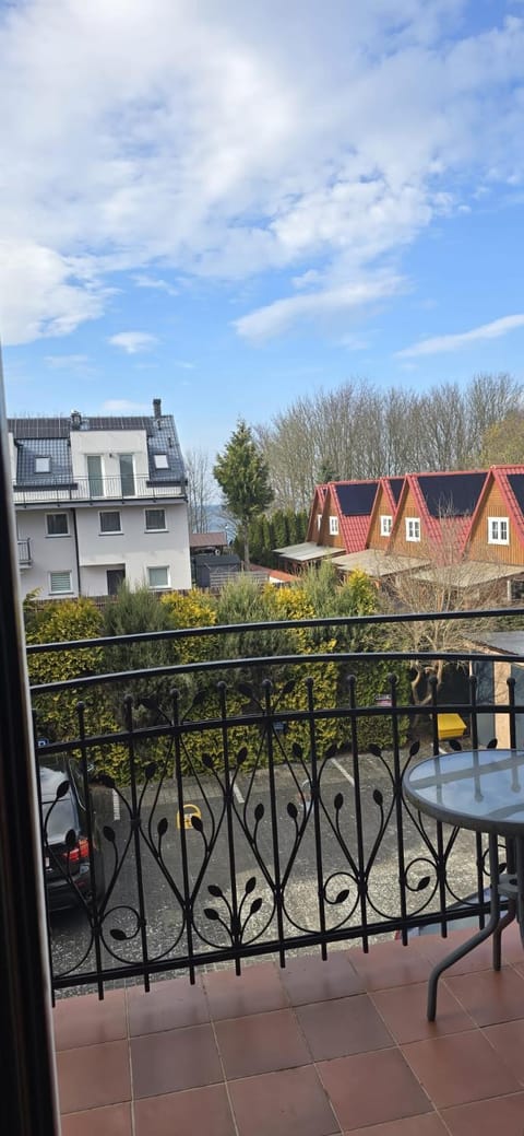 View (from property/room), Balcony/Terrace, Parking