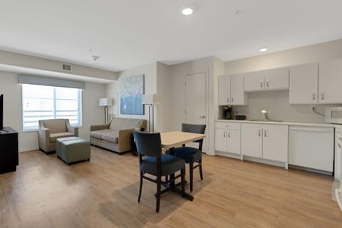 Simplicity At the Rim 1409 I Comfy 1 Bed 1 Bth Apartment in San Antonio