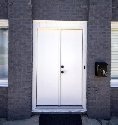 Beautiful studio close to the beach! Apartment in Gulfport