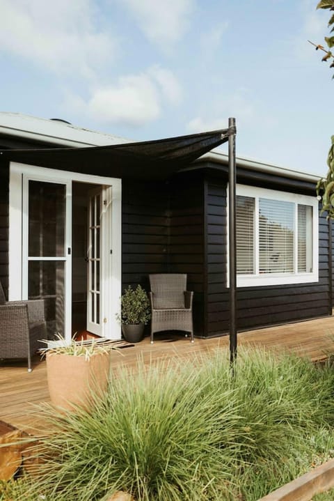 Smiths Cottage Devonport House in Devonport