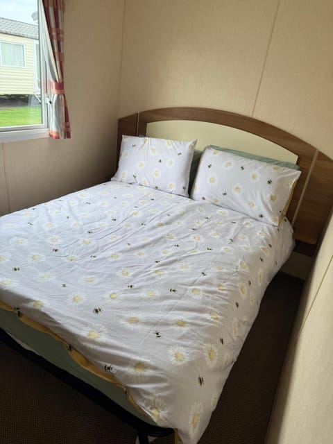 Stella Cottage Campground/ 
RV Resort in Whitley Bay