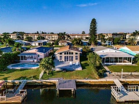 Floramar - Waterfront House in New Port Richey