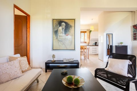 Nelly's Place Sea View Apartment in Messenia