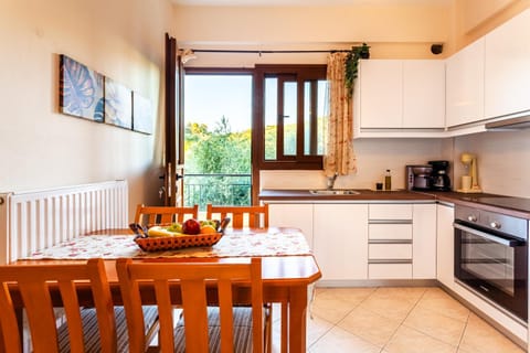 Nelly's Place Sea View Apartment in Messenia