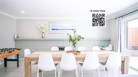 Seating area, Dining area