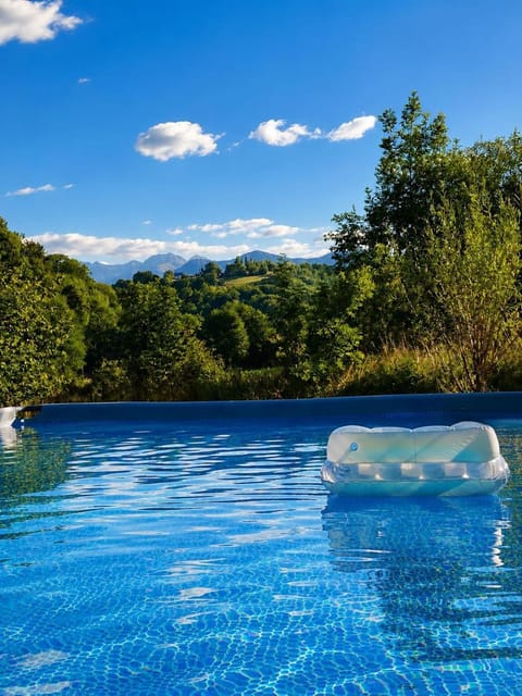 Mountain view, Pool view, Swimming pool, Swimming pool
