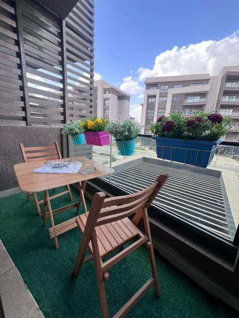 Day, Balcony/Terrace