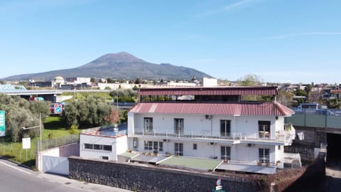 Property building, Natural landscape, Street view